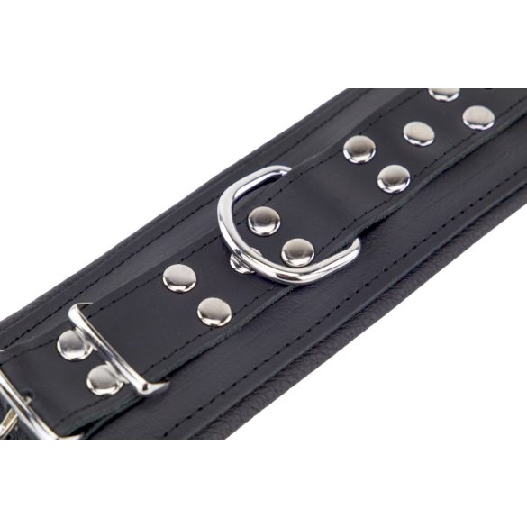 Párnázott bőr csuklóbilincs - stílusos és prémium kényelem