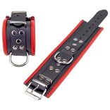 Bőr csuklókötöző - fekete-piros prémium minőségben