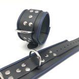 Bőr bilincs – fekete/kék, érzéki kötözéshez