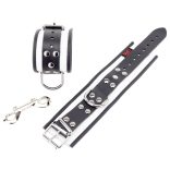 Prémium bőr bilincs – fehér/fekete színben